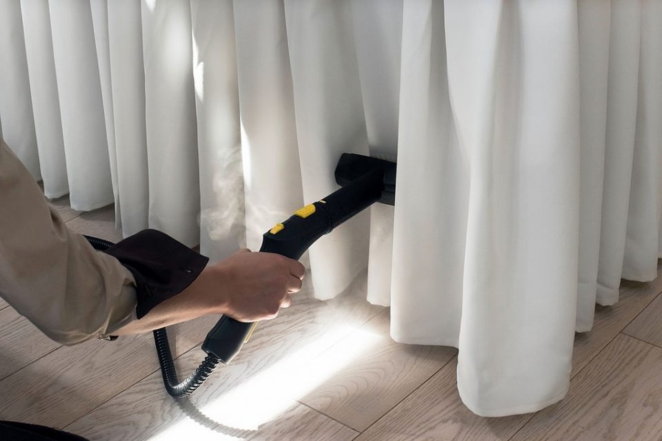 curtain steam cleaning